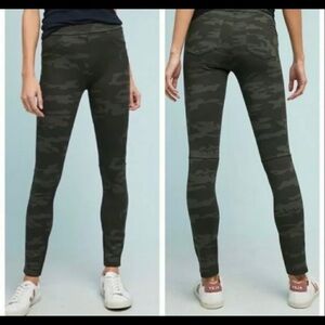 Anthropologie Sanctuary Green Camouflage Leggings Size Small